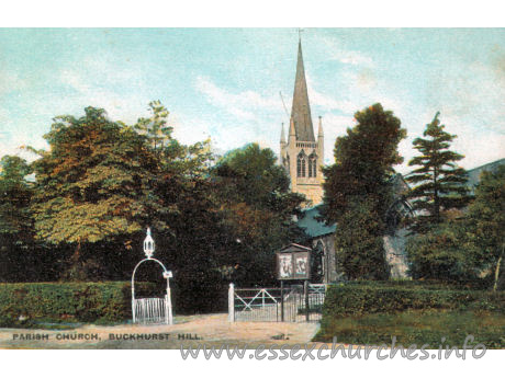 , Buckhurst%Hill Church - Postcard - Field's "Essex" Series No. 45