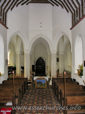 St John the Baptist, Little Maplestead Church - Looking W from the altar, clearly showing the round rotunda of 
a nave.

