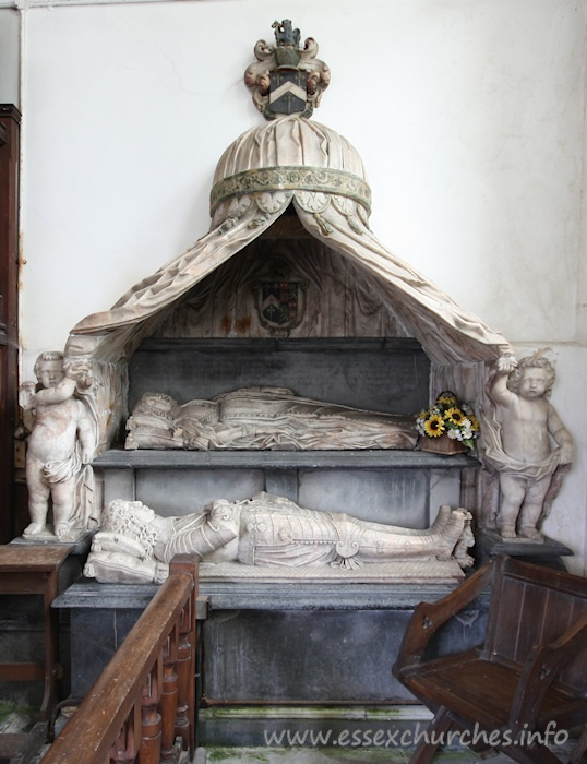 , Little%Warley Church - Monument to Sir Denner Strutt and his wife, 1641.