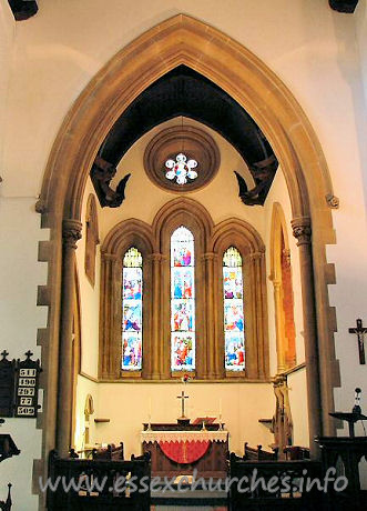 , Langdon%Hills%New Church - Above the lancet windows in the chancel, at either side, can be seen two angels. There are, in fact, eight angels in the chancel, and eight in the nave.
This image was supplied by Ken Porter.


