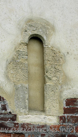 All Saints, Wrabness Church - 


Remains of a Norman window in the N wall of the chancel.













