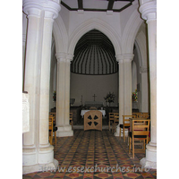 St John the Baptist, Little Maplestead Church – Interior 1: Full length view of interior, through the round nave, to the apsidal chancel.