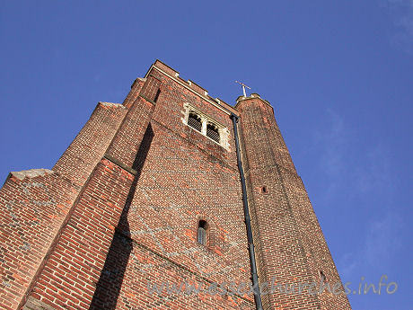 St Andrew, Rochford Church – *** "The pièce de résistance is the big tall W tower of brick, ..." *** The Buildings of England: Essex by Nikolaus Pevsner, 1954 (2nd edition revised Enid Radcliffe, 1965). By permission of Yale University Press.