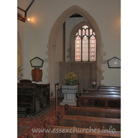 St Edmund, Abbess Roding Church – Interior 4: Looking across the nave, to the SW.