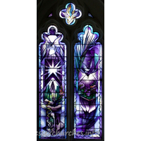 St Mary, Broxted Church – Stained Glass 2: One of two two-light 'hostage' windows by John Clark. This window symbolises Freedom. It was put in in 1993 to commemorate the long cruel captivity and eventual release of journalist John McCarthy, an active churchman, whose home before his kidnapping was the big house next door.