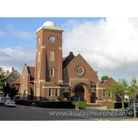 Free Church, Frinton-on-Sea Church – Exterior 1