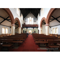 Sacred Heart (Catholic), Southchurch Church – Interior 4