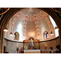 St Mary the Less, Great Warley Church - This image shows the upper part of the chancel. Apologies for 
the rather blurred and brightened image. It was very difficult to get a good 
shot, due to the lighting. Although my flash was not bright enough to illuminate 
the whole scene, it was certainly bright enough to supply those nasty 
reflections!

