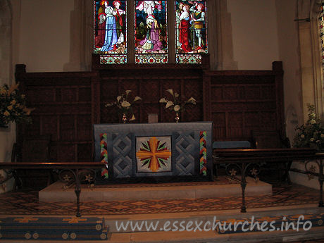 St Edmund, Abbess Roding Church - The chancel and altar.