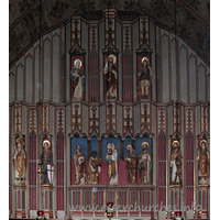 St Alban, Westcliff-on-Sea Church - 


The East Wall, behind the High Altar, is the Westcliff World 
War One War Memorial. 
The figures, from top to bottom, left to right, are: 
The Virgin Mary, Jesus, St. Alban 
St. David, St. George, The Magi, Virgin and Child, St. Andrew, 
St. Patrick.



