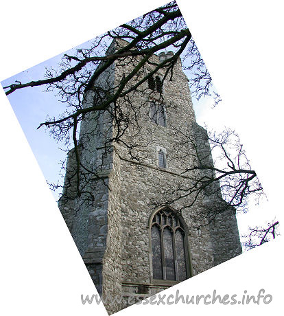 Holy Trinity, Rayleigh Church - 


The west tower dates from the fifteenth century, and has 
diagonal buttresses and a higher stair turret.


