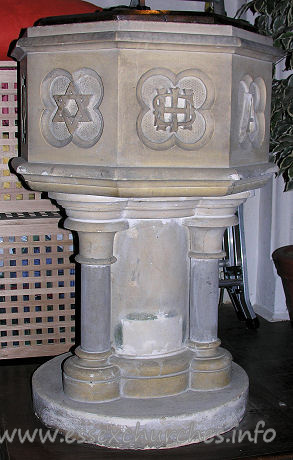 St James, West Tilbury Church - 



The font - thought to be the one that remained when the church 
was declared redundant.
 













