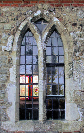 St Andrew, Ashingdon Church - 


The Y-traceried window, which probably dates from around 1300.












