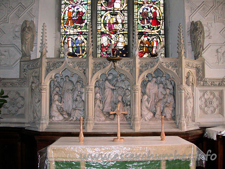 St Margaret of Antioch, Margaretting Church - The fine reredos, beneath the Jesse window.




