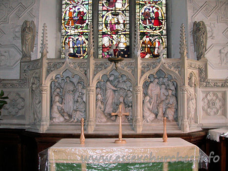 St Margaret of Antioch, Margaretting Church - The fine reredos, beneath the Jesse window.




