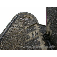 St Nicholas, South Ockendon Church - Somebody's watching ... !



