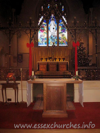 St Andrew, Romford  Church - This image was kindly supplied by Father John-Francis Friendship. Please visit the church's own website here.